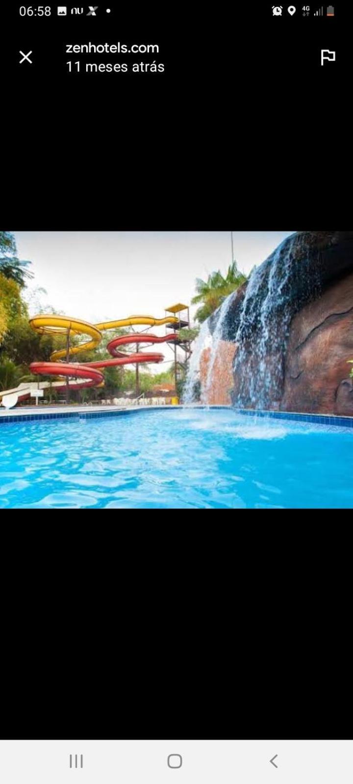 Golden Dolphin Express Aparthotel Калдас Новас Екстериор снимка